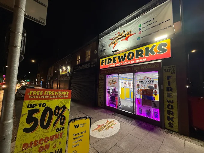Wicked Fireworks Shop Outside